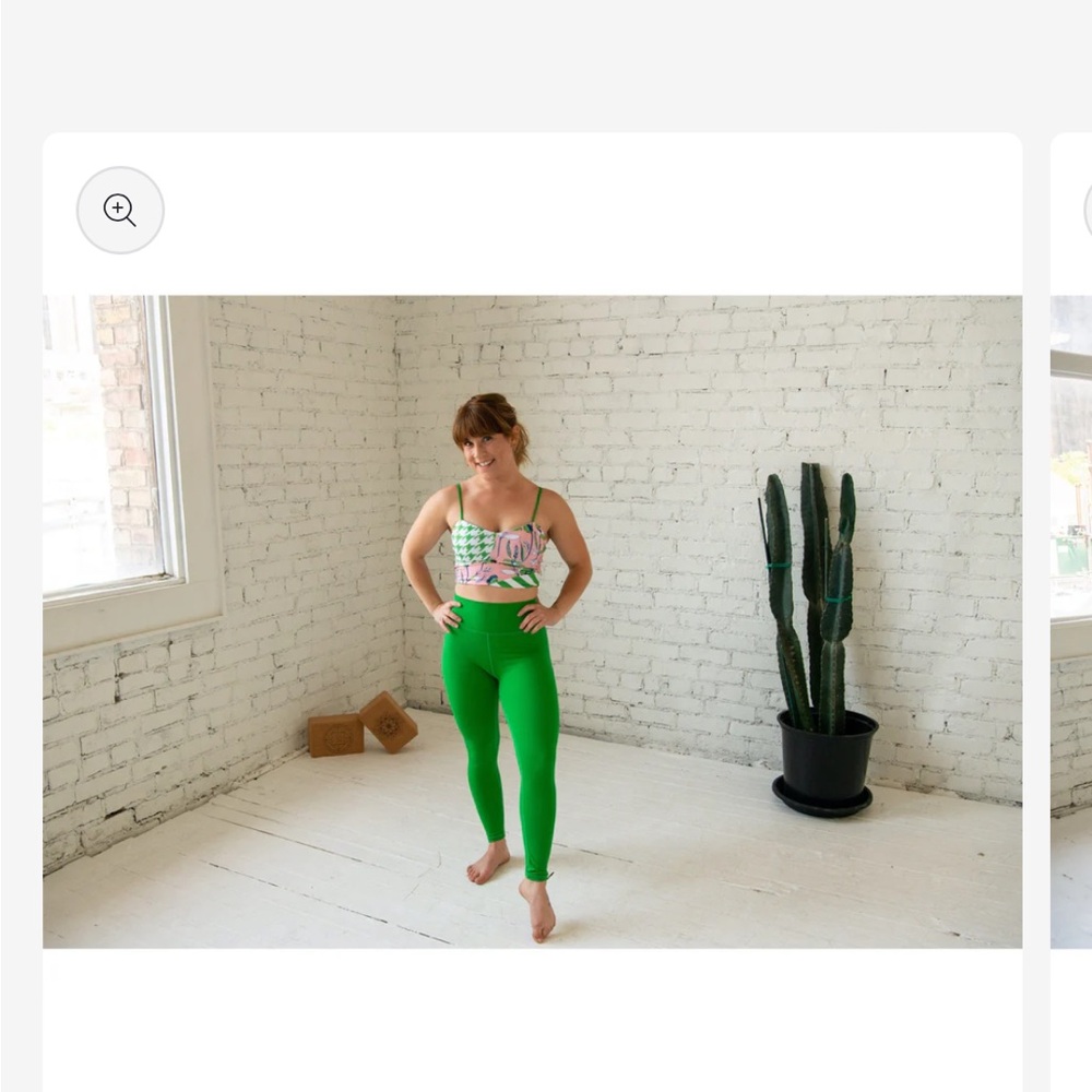 Used lime top and leggings size m